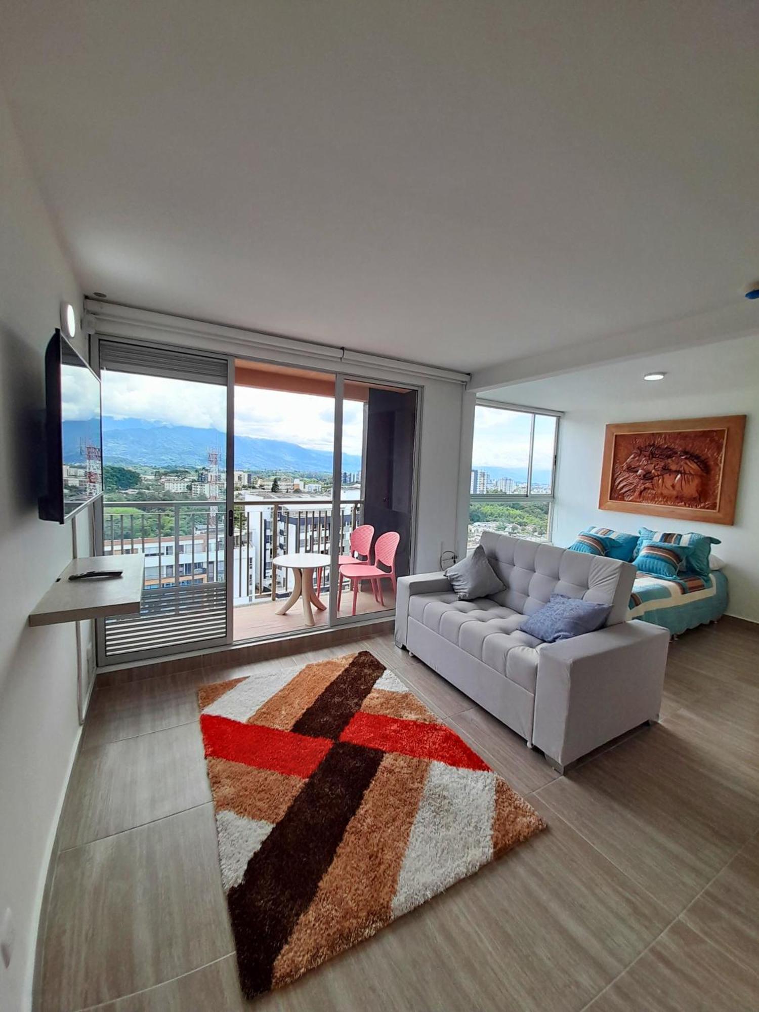 Aparta Estudios Zona 10 * Armenia (Quindio)
